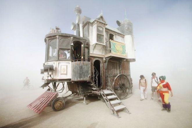 18 Most Amazing Mini Houses You May Want To Live In