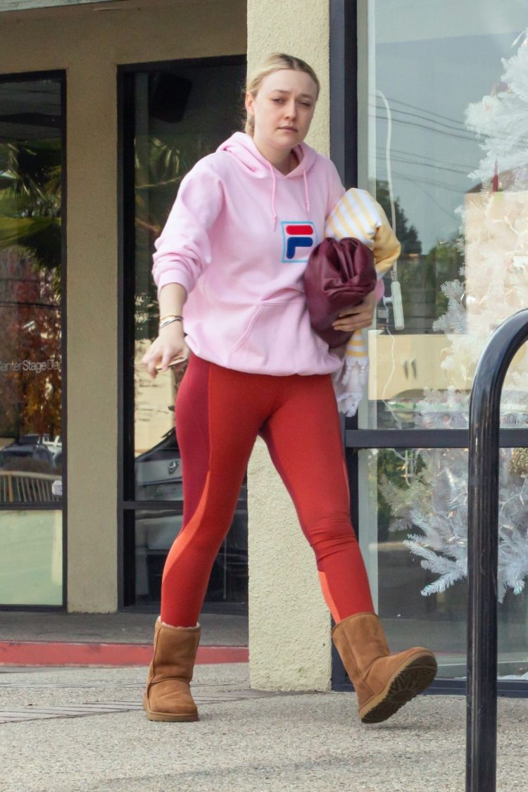 Dakota Fanning Candids Outside A Gym In Los Angeles