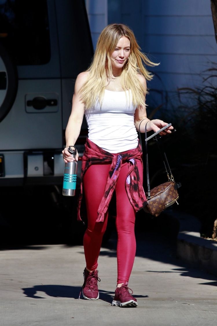 Stunning Hilary Duff Heading Out For Lunch In Los Angeles