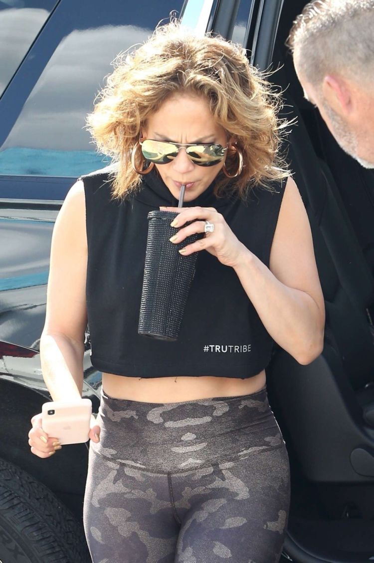 Jennifer Lopez Candids In Leggings At The Gym In Miami