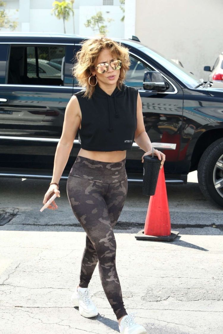 Jennifer Lopez Candids In Leggings At The Gym In Miami