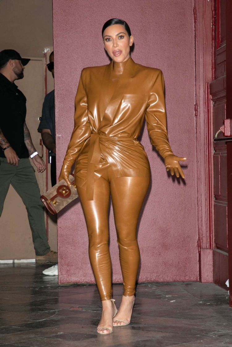 Kim Kardashian Candids Outside K West's Sunday Service at Theatre Des Bouffes Du Nord In Paris