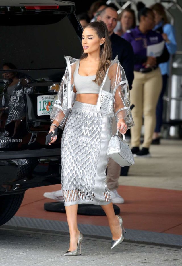 Gorgeous Olivia Culpo At SiriusXM At The Super Bowl LIV In Miami