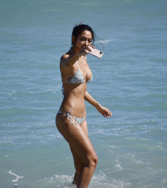 Ambra Gutierrez Enjoys Her Bikini Vacation At The Beach In Miami