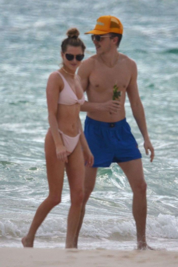 Anne Winters On A Bikini Vacation At The Beach In Tulum