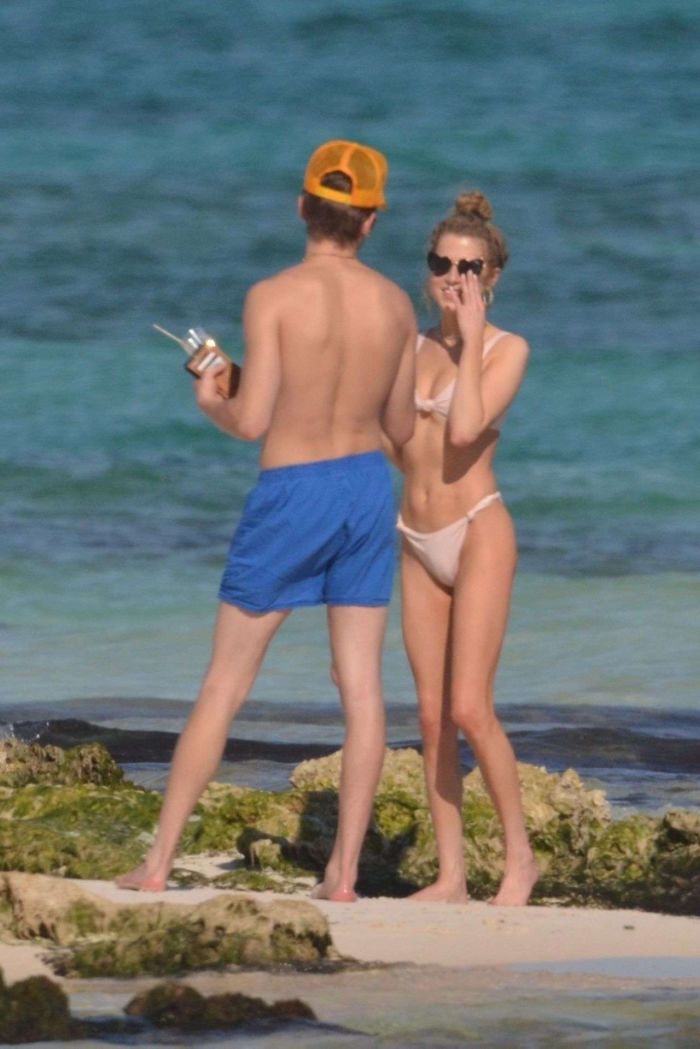 Anne Winters On A Bikini Vacation At The Beach In Tulum