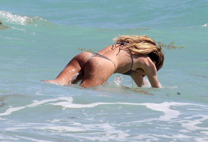 Candice Swanepoel Vacationing In A Bikini On The Beach In Miami