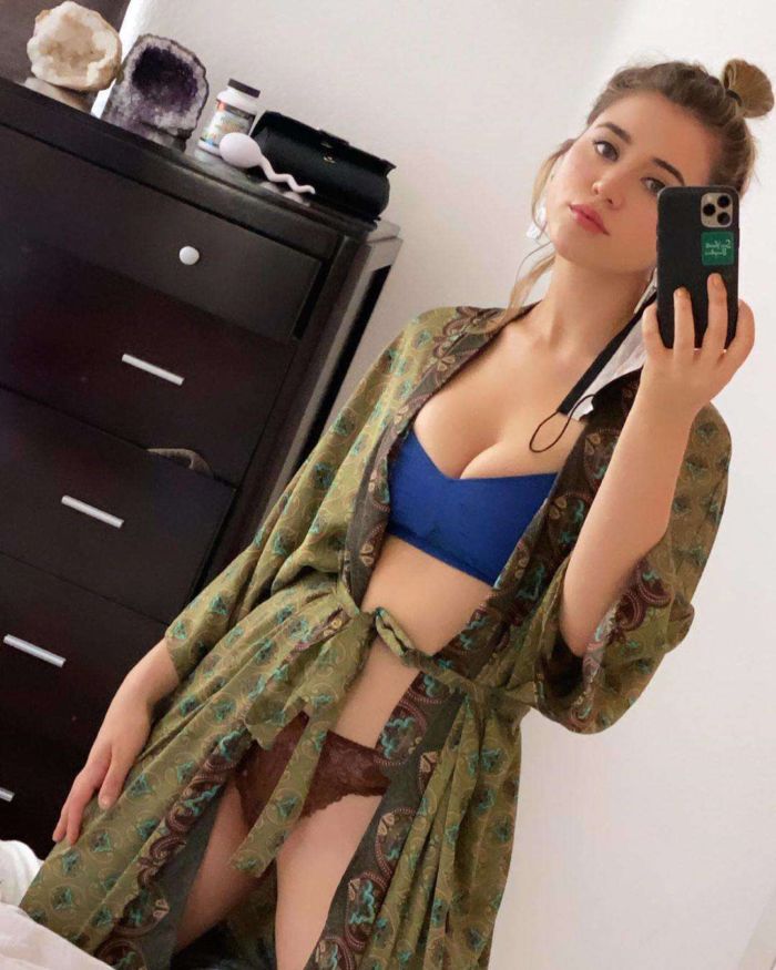Caylee Cowan Shoots For An Underwear Photoshoot