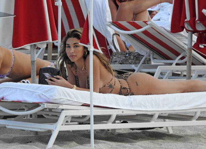 Chantel Jeffries In A Printed Bikini At The Beach In Miami