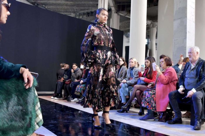 Georgia Fowler Walks For Elie Saab Fashion Show In Paris