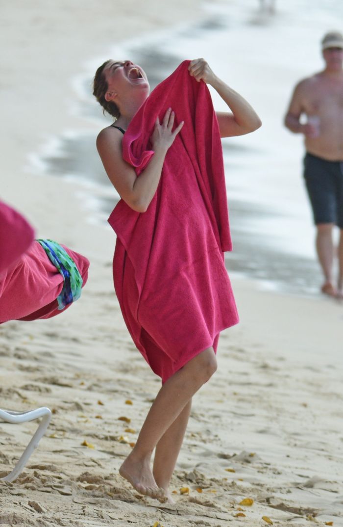 Rhea Durham's Swimsuit Candids On The Beach In Barbados